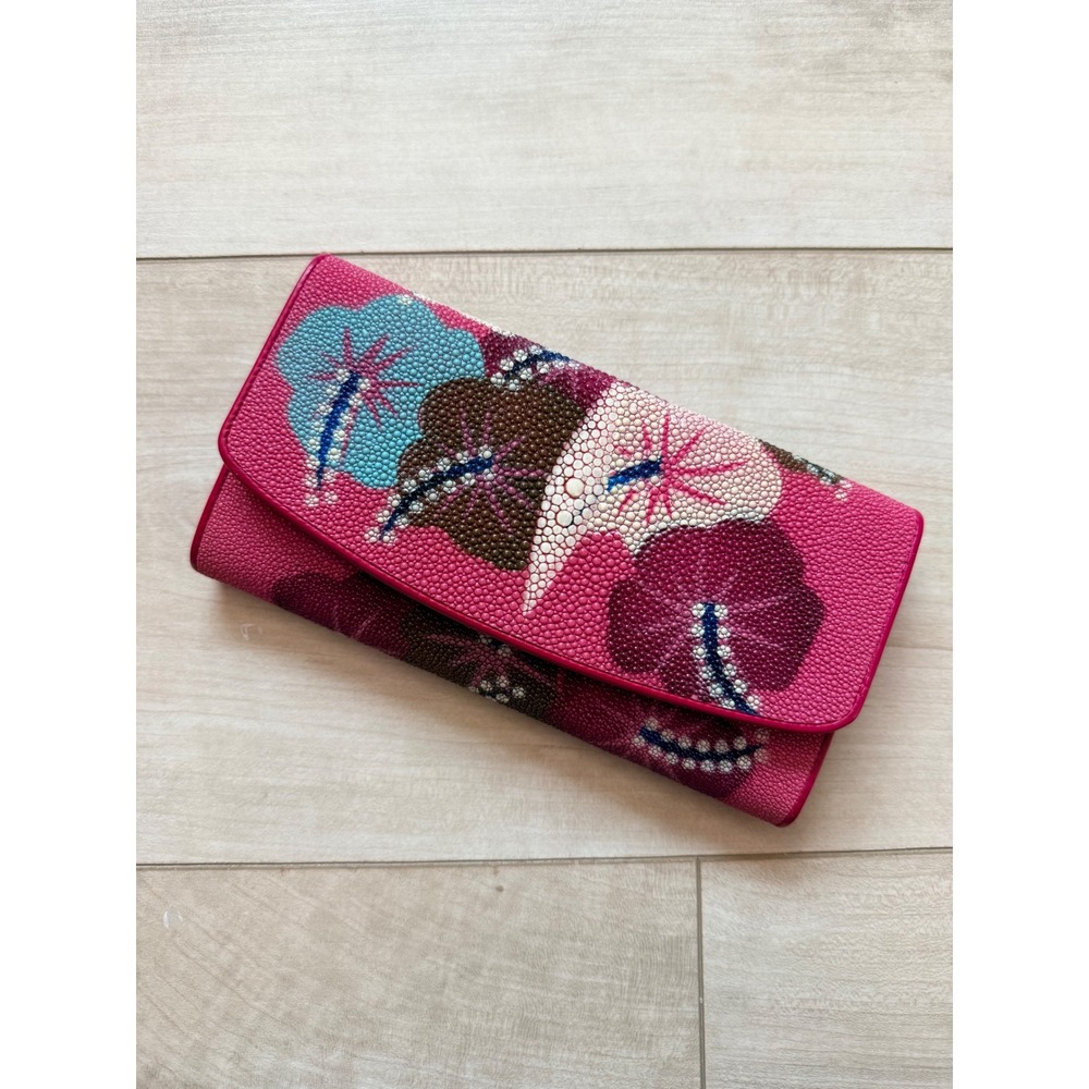 Genuine Stingray Skin Wallet Rare Hibiscus Pink Floral Design Made in Thailand